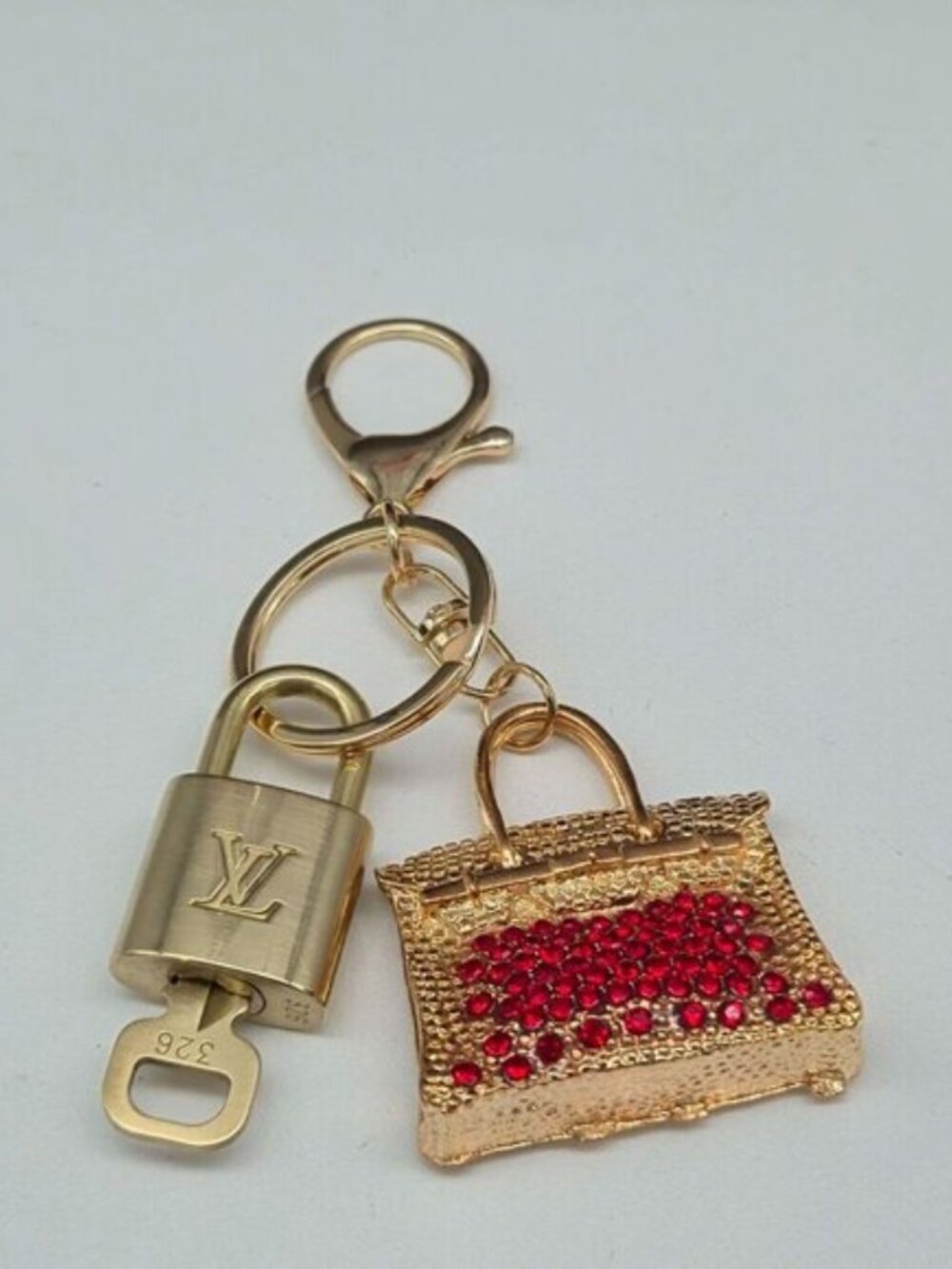Authentic Louis Vuitton Gold Padlock & Key 🔒 LV Bag Charm Unbranded Keychain - Picture 8 of 10